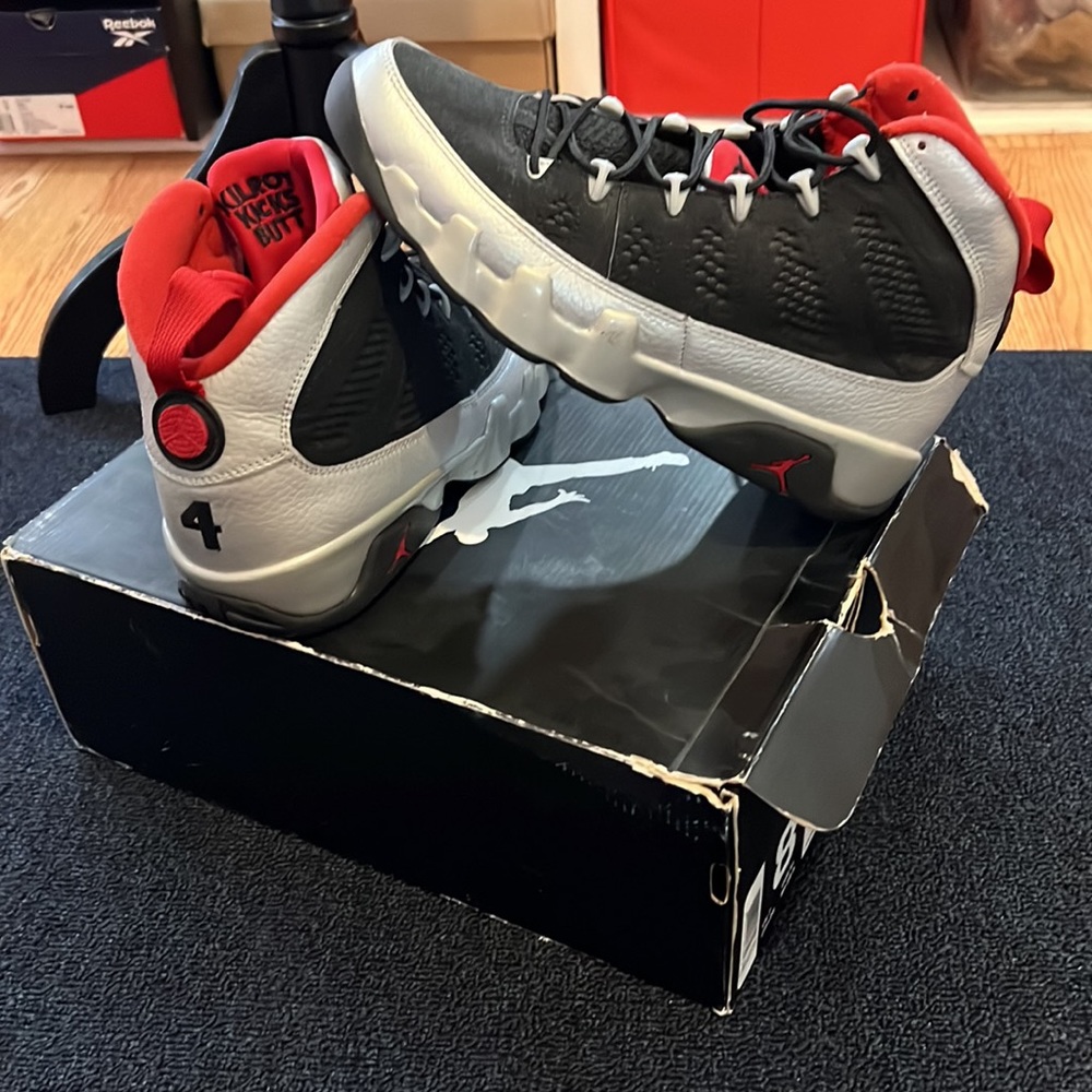 Mens Air Jordan 9 Retro Johnny Kilroy
